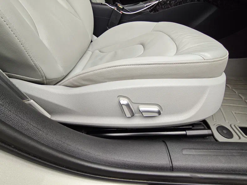 Audi A4 2015 - 27