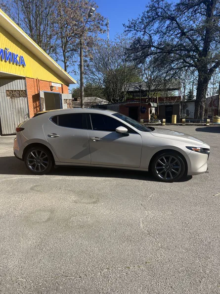 Mazda 3 2024