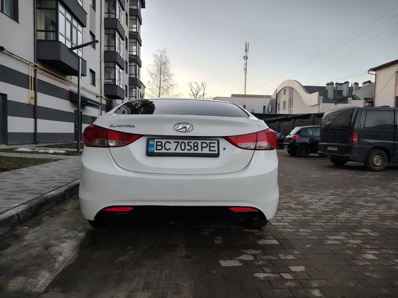 Hyundai Elantra 2013 - 15