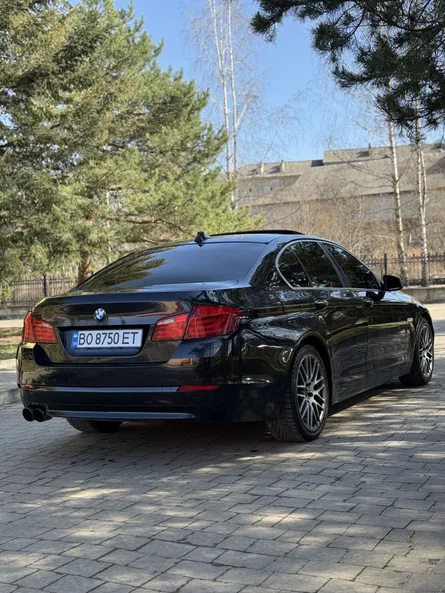 BMW 5 серии 2011