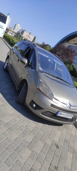 Citroen C4 Picasso 2009 - 3