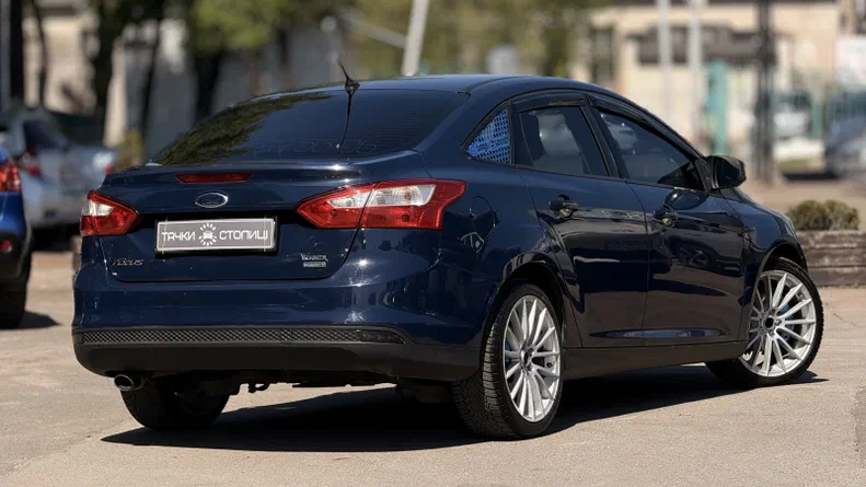 Ford Focus 2013 - 8
