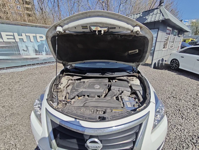 Nissan Altima 2015 - 22