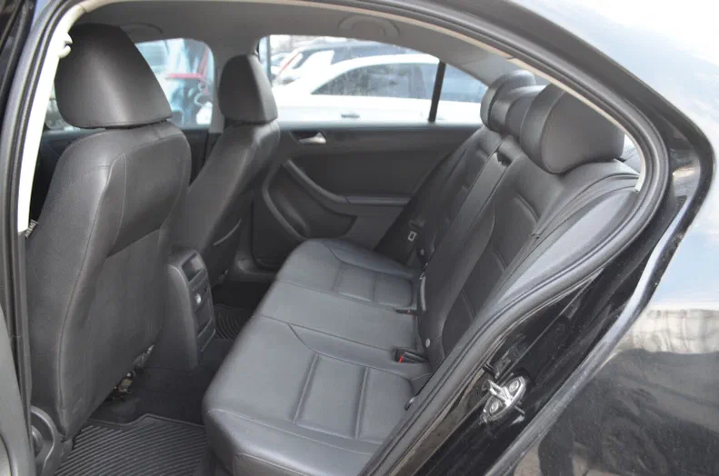 Volkswagen Jetta 2012 - 14