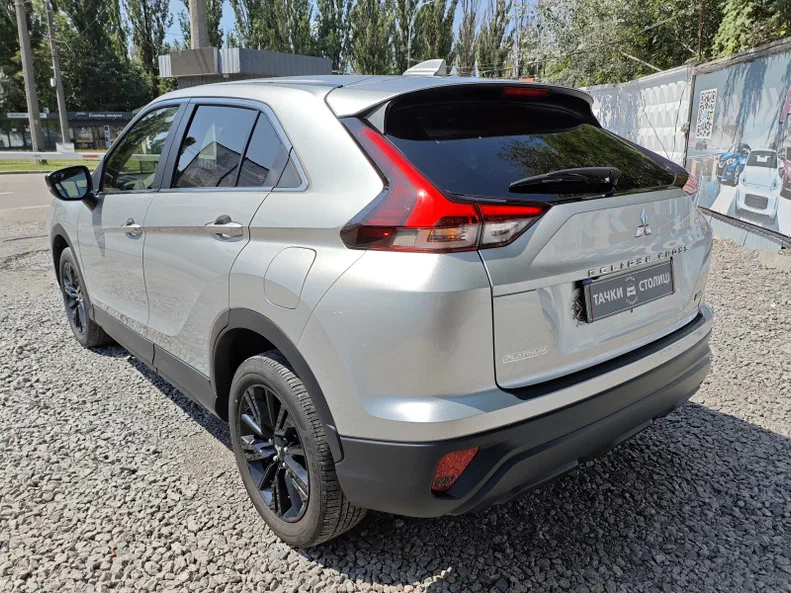 Mitsubishi Eclipse Cross 2023 - 5