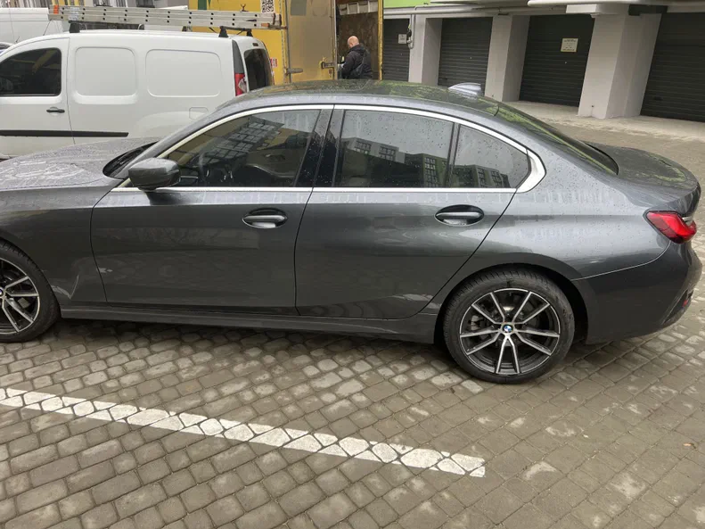 BMW 3 серии 2020