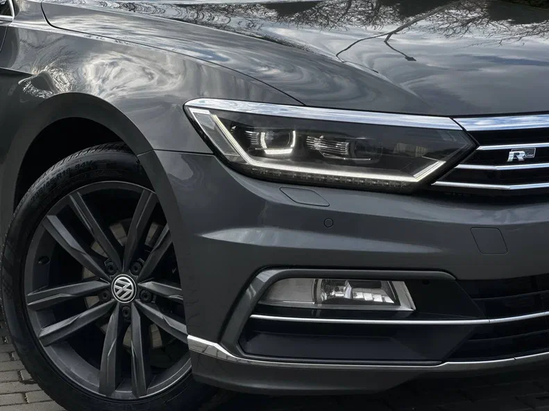 Volkswagen Passat 2016 - 17