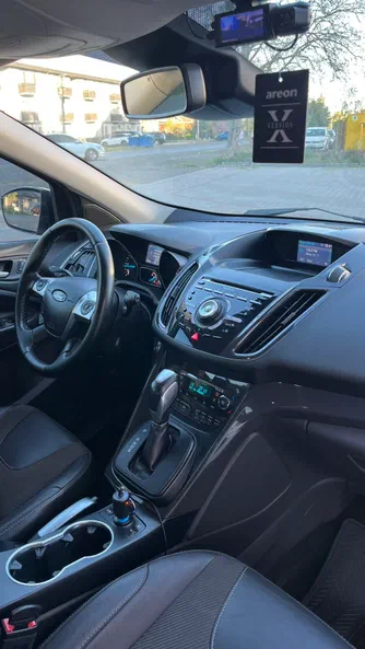 Ford Kuga 2015 - 9