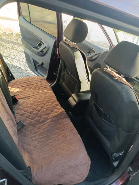 Skoda Fabia 2010 - 8