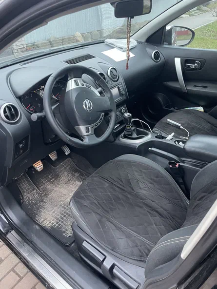 Nissan Qashqai 2010 - 4