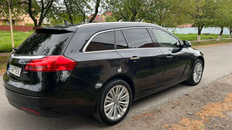 Opel Insignia 2012 - 8
