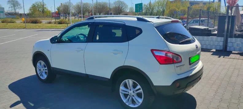 Nissan Qashqai 2010 - 1