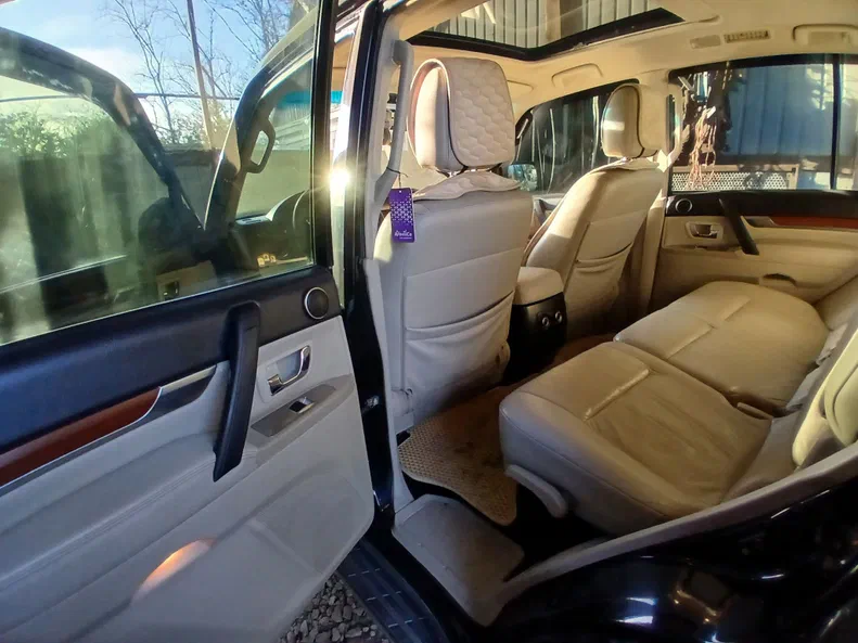 Mitsubishi Pajero 2008 - 18