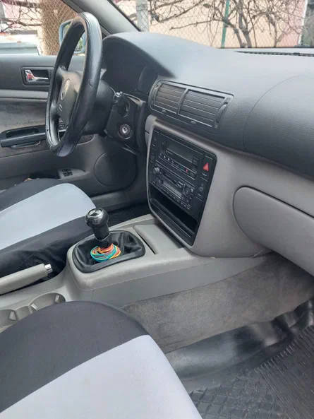 Volkswagen Passat 2003 - 5