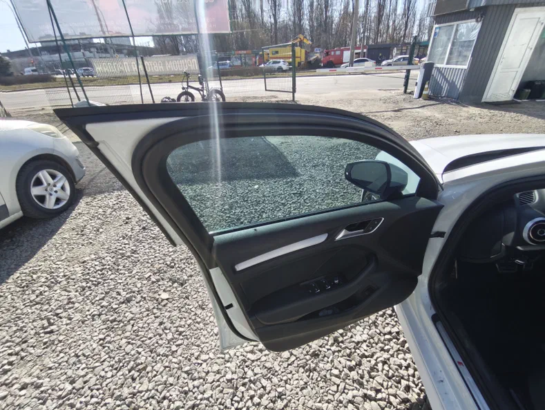Audi S3 2015 - 26