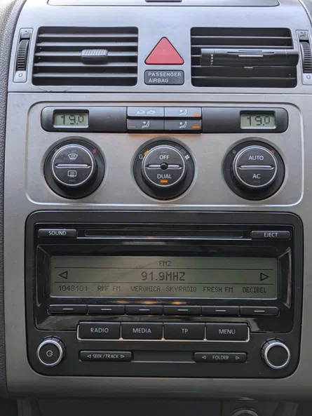 Volkswagen Touran 2008 - 16