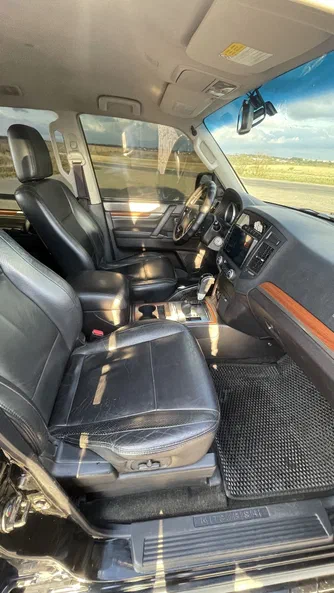 Mitsubishi Pajero 2008 - 8