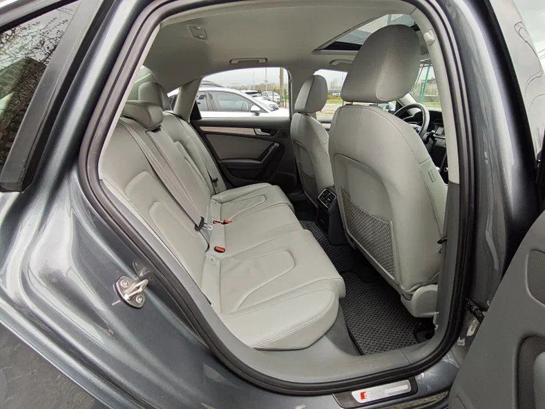Audi A4 2013 - 22