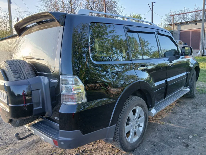 Mitsubishi Pajero 2008 - 6