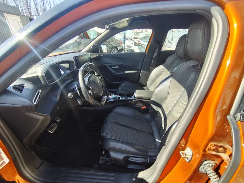 Peugeot 2008 2020 - 10
