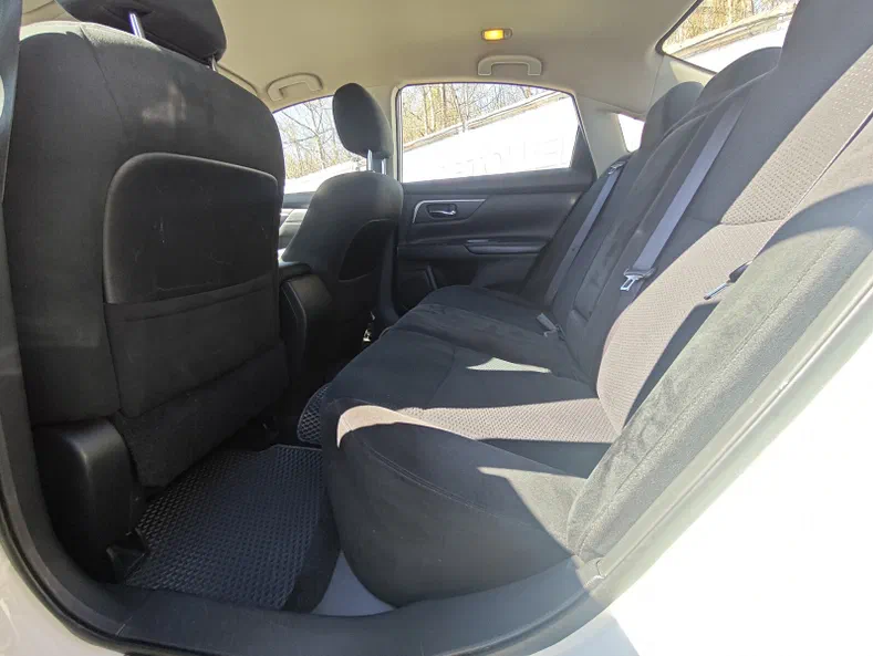 Nissan Altima 2015 - 18