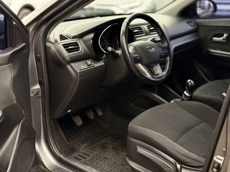 Kia Rio 2012 - 8
