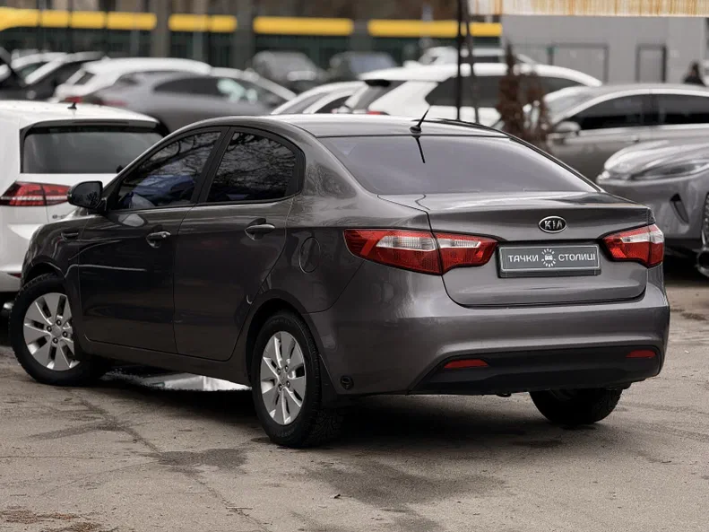 Kia Rio 2012