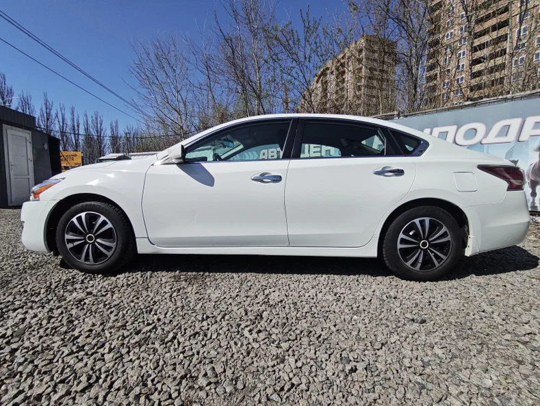 Nissan Altima 2015 - 5