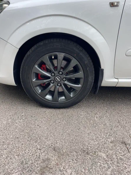 Opel Zafira 2010 - 17