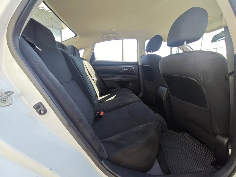 Nissan Altima 2015 - 17