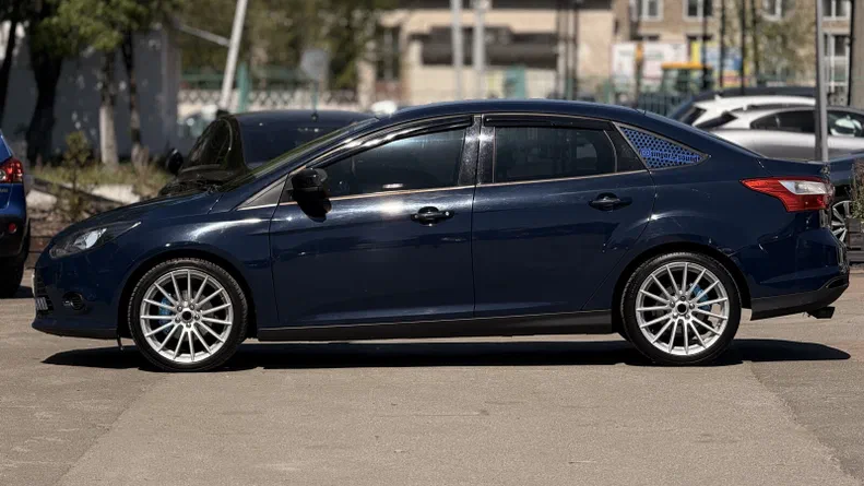 Ford Focus 2013 - 5