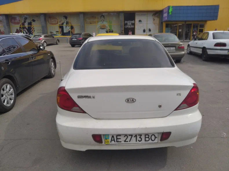 Kia Spectra 2003 - 4
