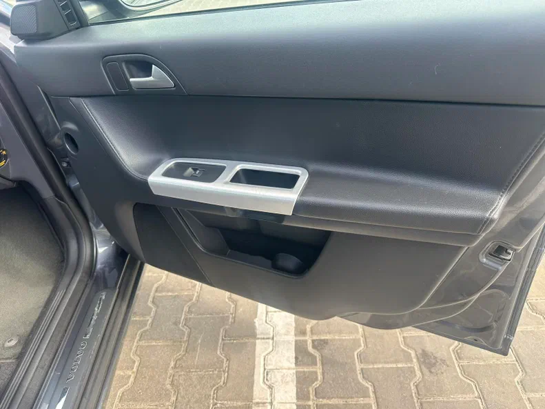Volvo V50 2012 - 28