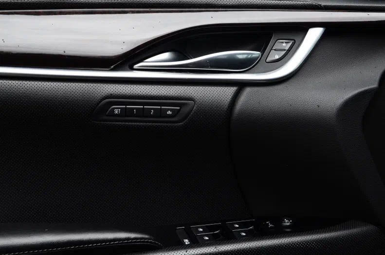 Cadillac XTS 2016 - 22