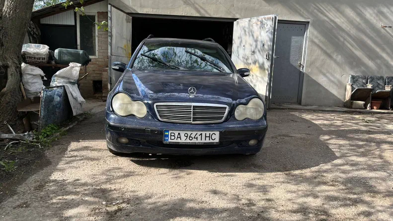 Mercedes-Benz C-Клас 2002 - 0