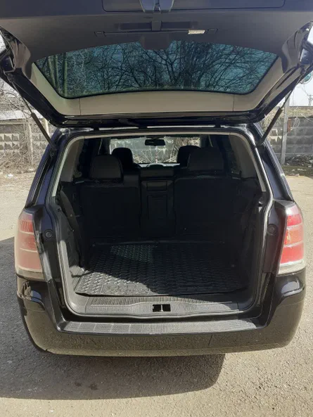 Opel Zafira 2006 - 6
