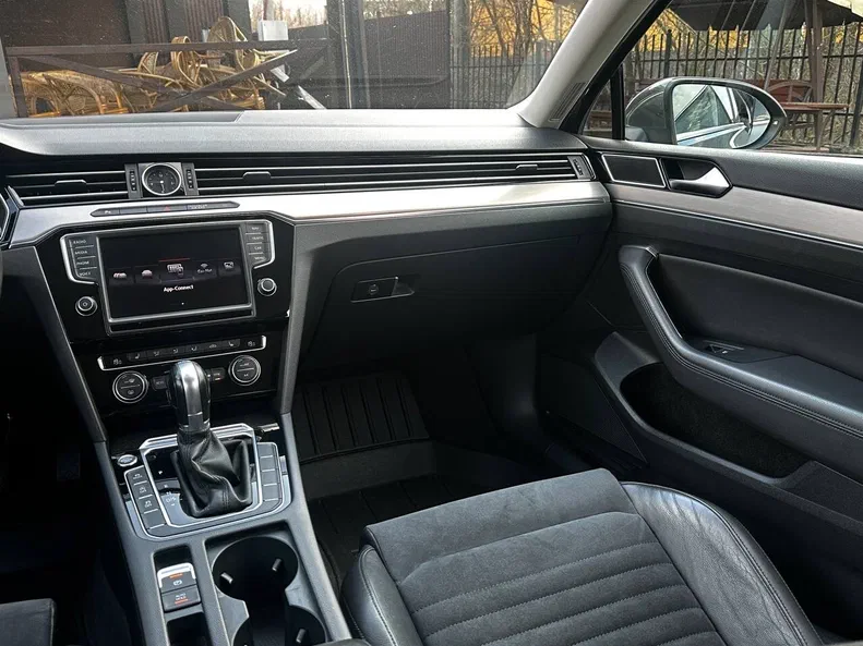 Volkswagen Passat 2016 - 8