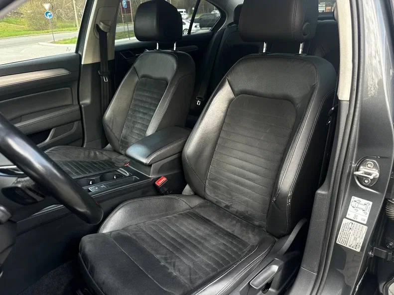 Volkswagen Passat 2016 - 12