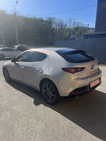 Mazda 3 2024