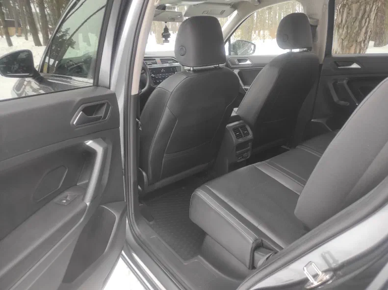 Volkswagen Tiguan 2019 - 11