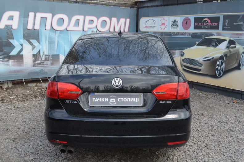 Volkswagen Jetta 2012 - 7