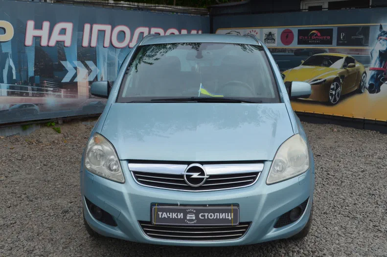 Opel Zafira 2010
