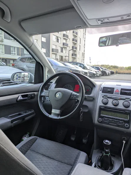 Volkswagen Touran 2008 - 12