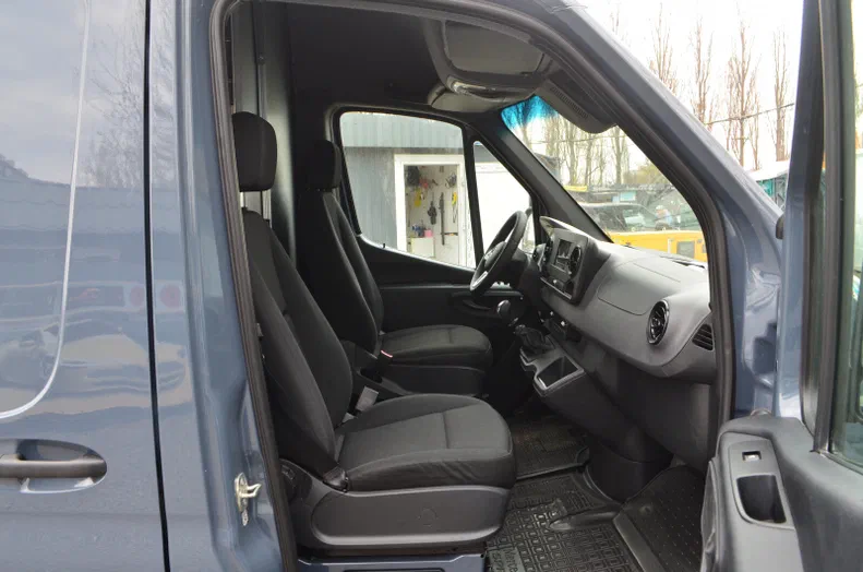 Mercedes-Benz Sprinter 2020 - 10