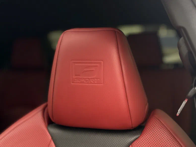 Lexus UX 2019 - 22