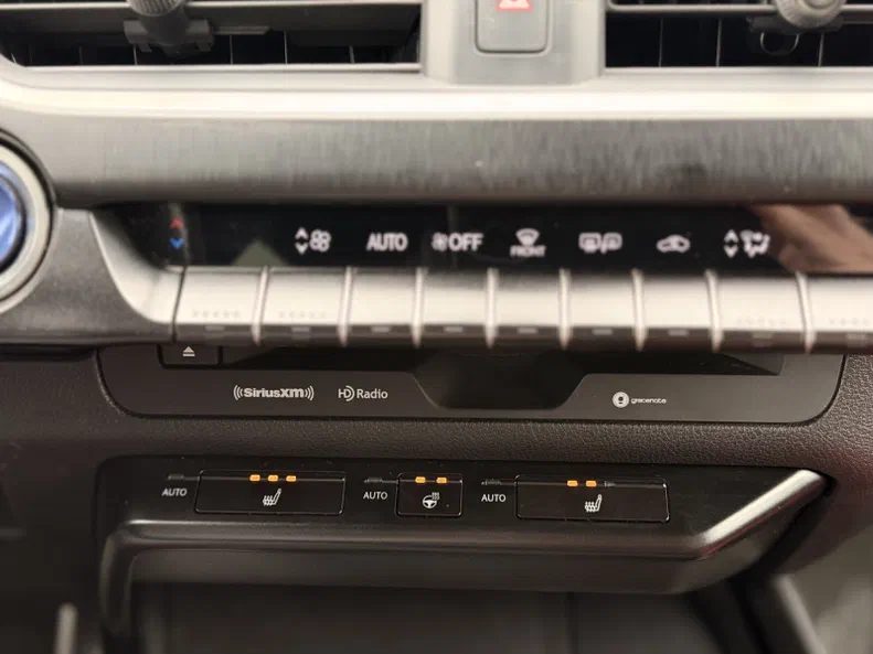 Lexus UX 2019 - 20