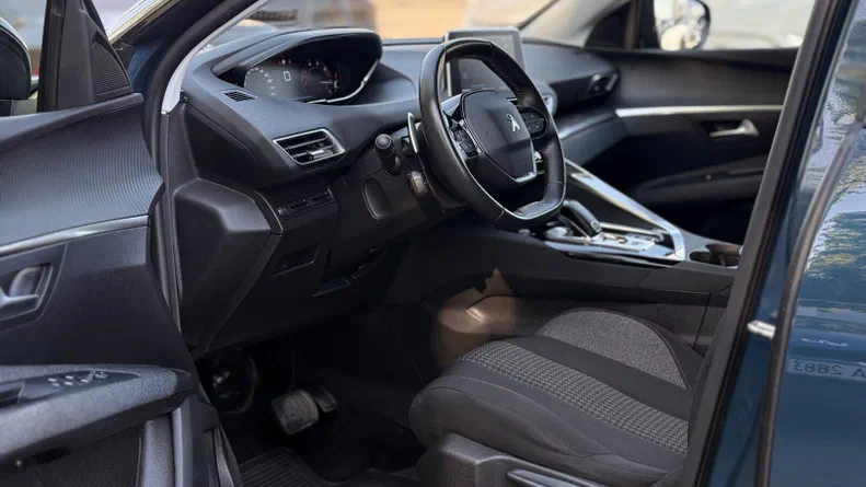 Peugeot 3008 2022 - 11