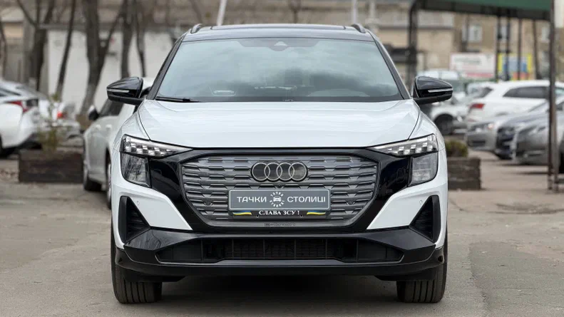 Audi Q5 e-tron 2025