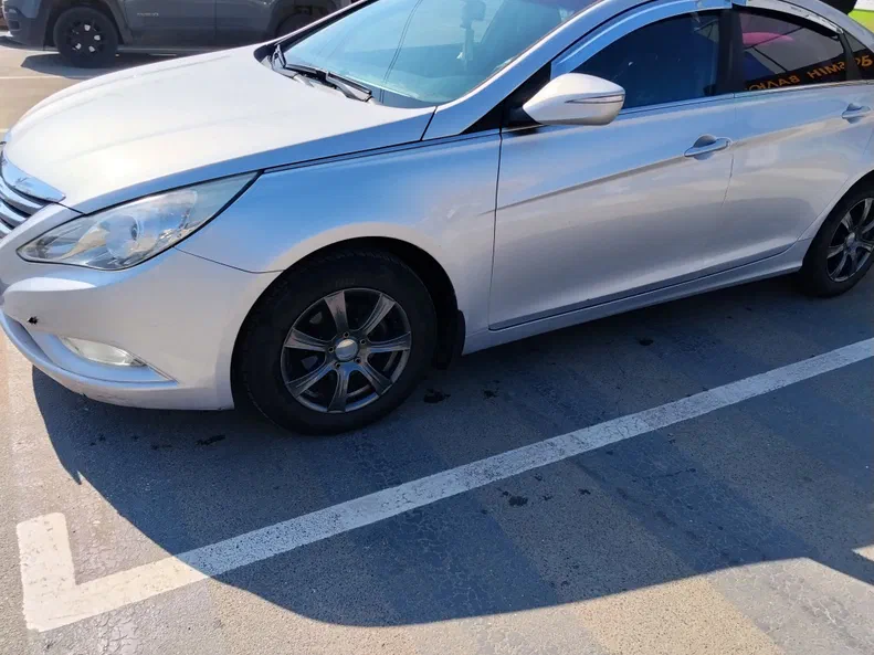 Hyundai Sonata 2011 - 2