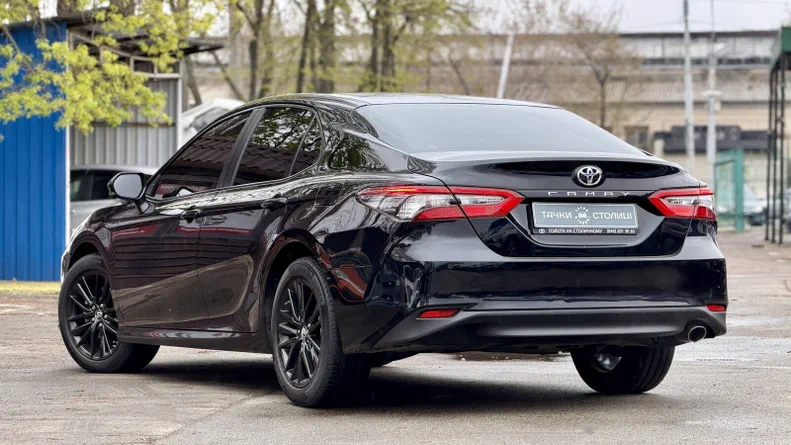 Toyota Camry 2024 - 6